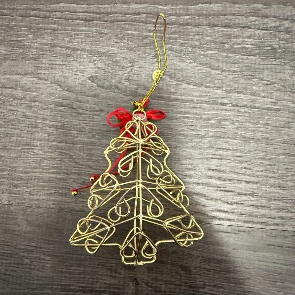 Bundle of 2 Gold Wire Christmas Ornaments